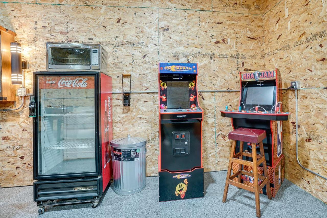 Sporty Blaine Home With Games About 2 Mi To Super Rink! Exterior foto