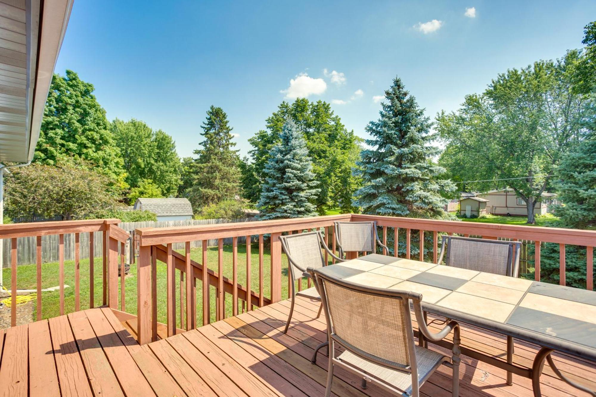Sporty Blaine Home With Games About 2 Mi To Super Rink! Exterior foto